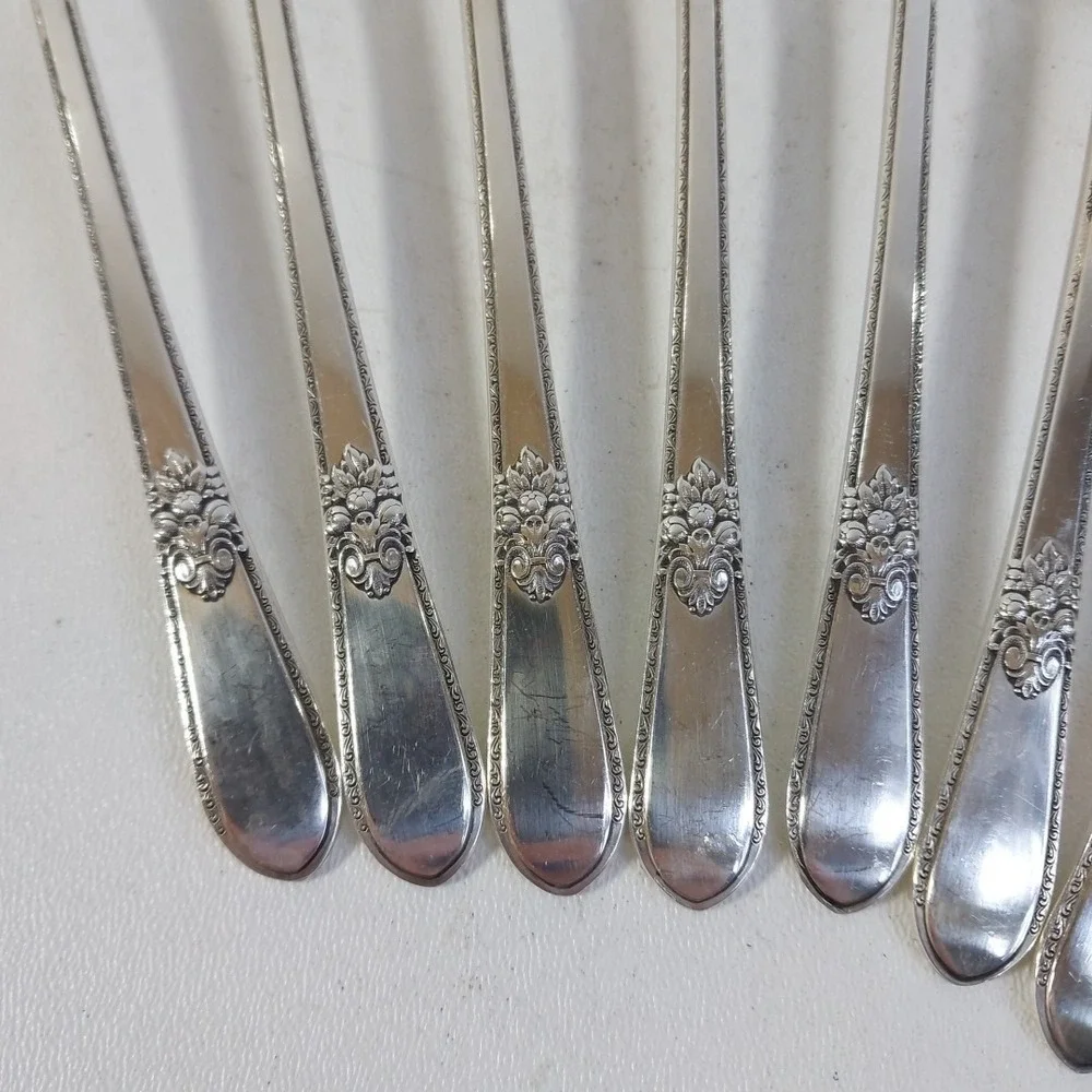 Adoration 1847 Rogers Bros IS Silverplate Silverware Salad Forks 6.5 In Set of 8